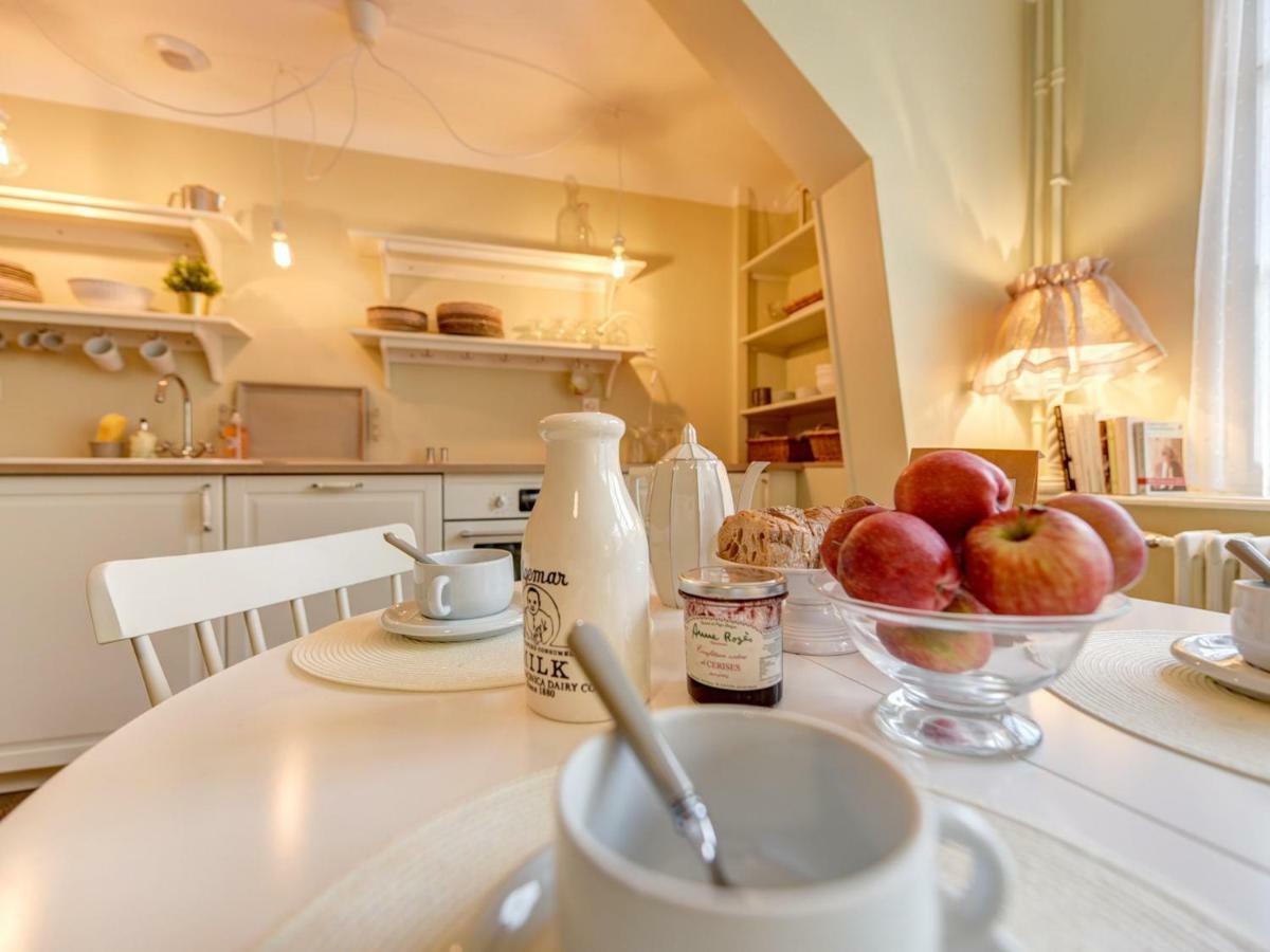 H-Bnb - Les Meubles Du 1 Bed and Breakfast Μετς Εξωτερικό φωτογραφία